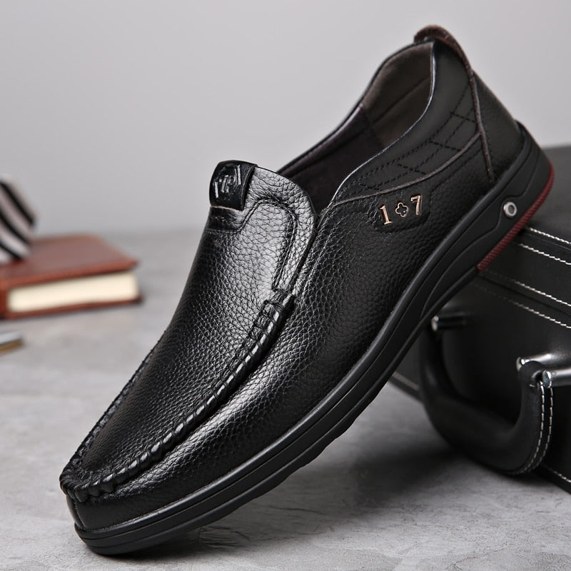 Zapato Mocasín Classic de Cuero Genuino para Hombre Stefano Romano®