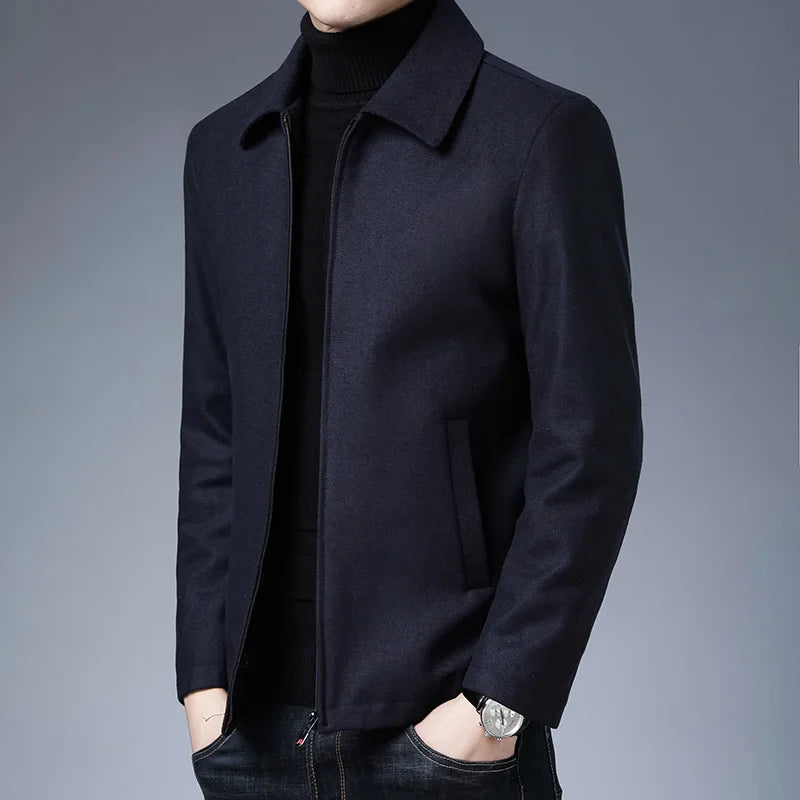 Abrigo para Hombre con Cuello Polo y Cierre Stefano Romano®