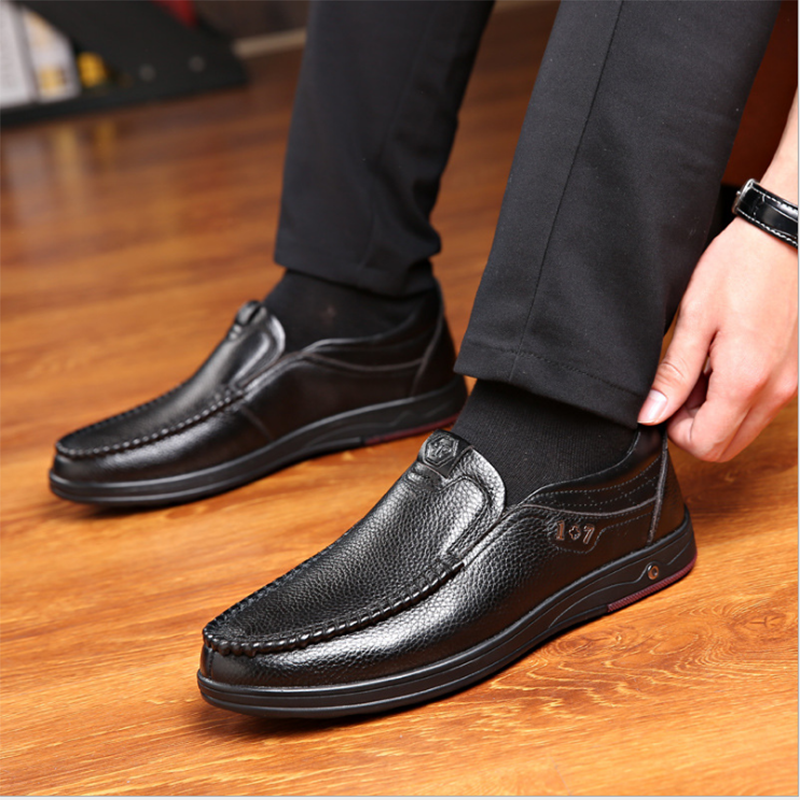 Zapato Mocasín Classic de Cuero Genuino para Hombre Stefano Romano®