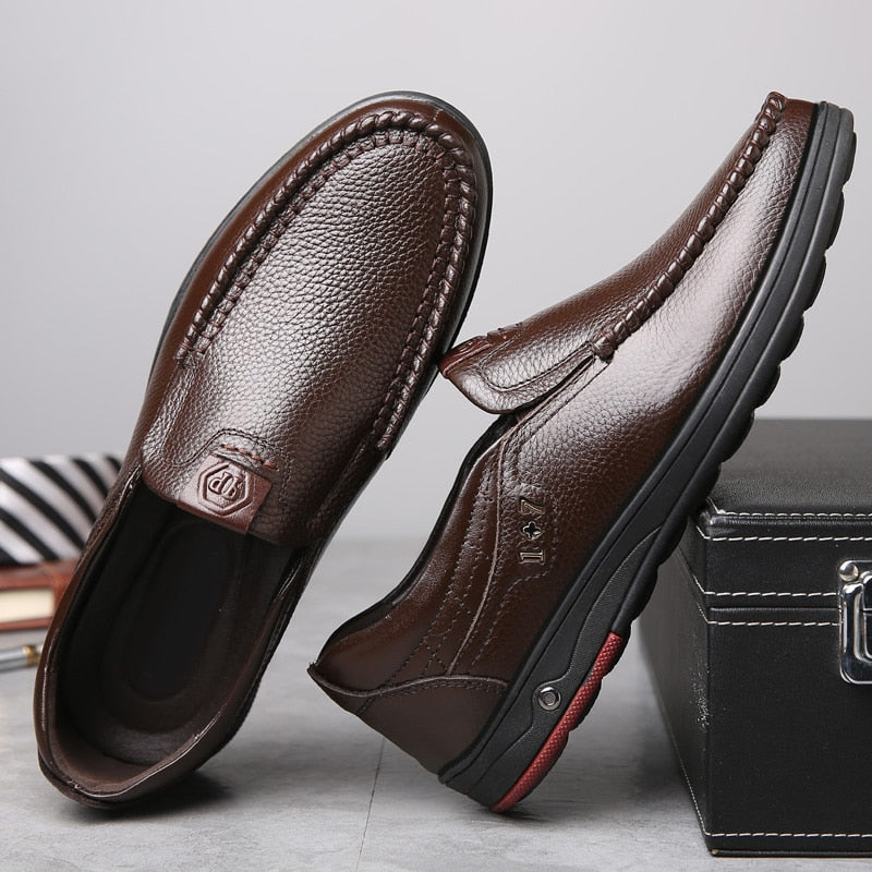 Zapato Mocasín Classic de Cuero Genuino para Hombre Stefano Romano®